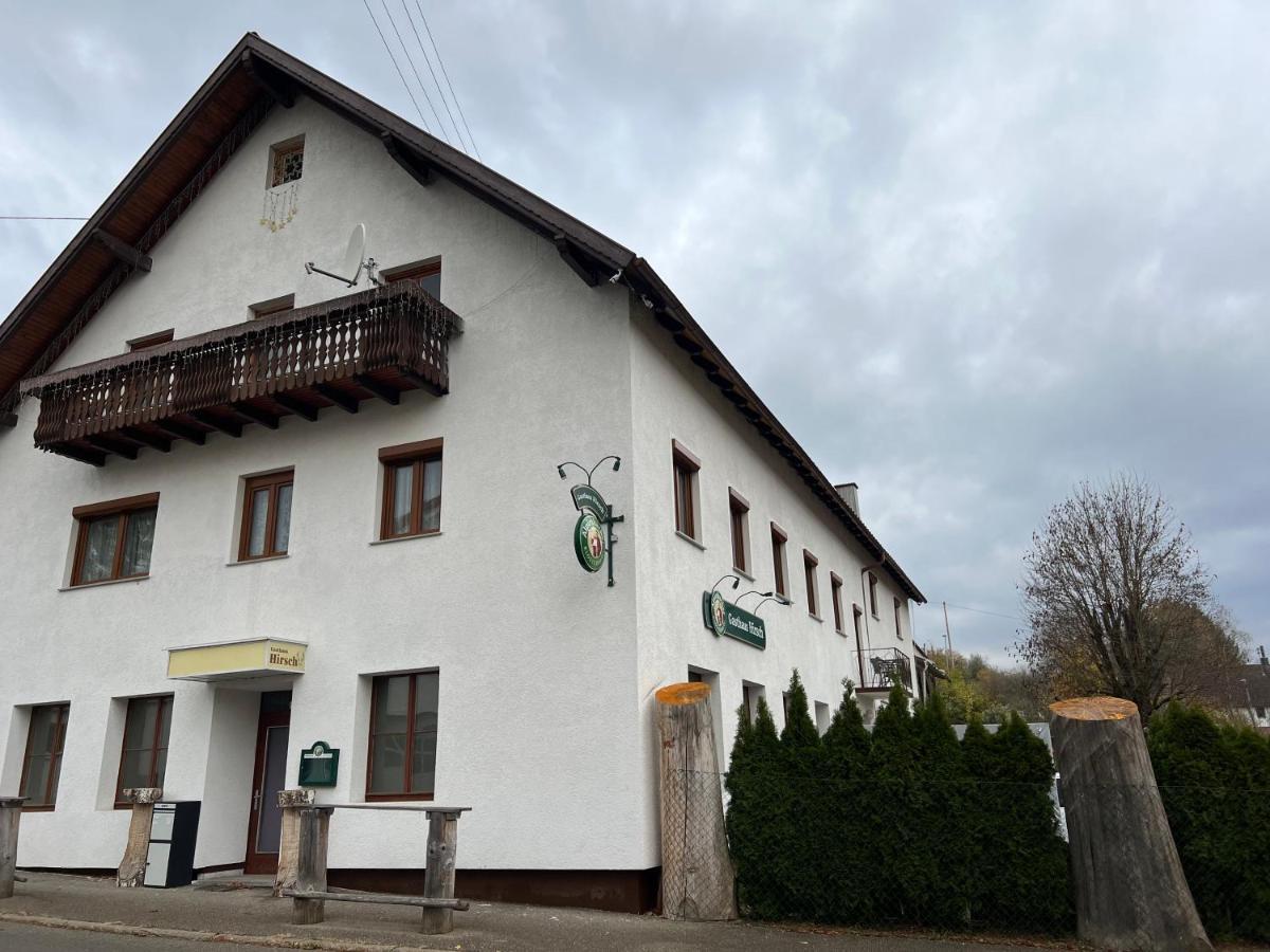 Hotel Hirsch Fluorn-Winzeln Exterior photo
